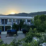 Ekin Assos