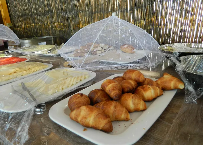 Ekin Assos * Ayvacik (Canakkale)